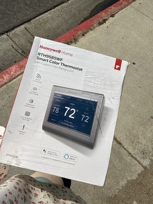 Honeywell Home RTH9585WF1004 Wi-Fi Smart Thermostat - Silver