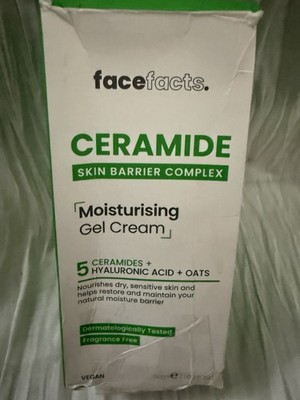 facefacts. Ceramide Skin Barrier Complex Gesichtsreiniger 400 ml + Gelcreme