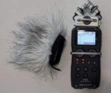 Zoom H5 Handy Recorder XYH-5 Mic 32GB SanDisk SD Card Windscreen Works Great