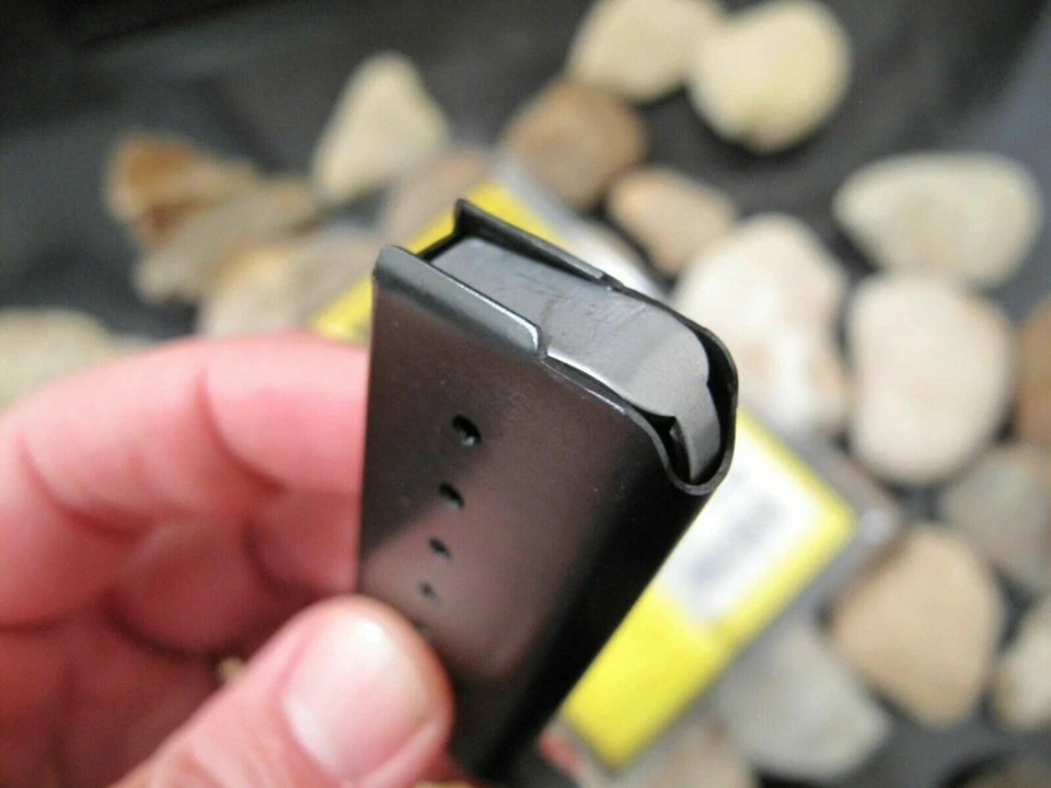 2-Pack Fits Lorcin L25 FACTORY MAGAZINE NEW 6rd Mag .25 ACP Black USA MADE! - Image 4 of 4