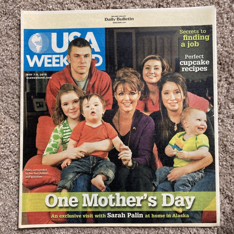 USA weekend magazine, May 7–9, 2010, cover: Sarah Palin