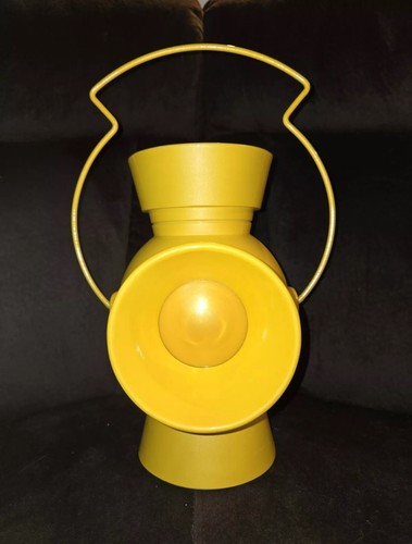 Sinestro Power Batería Propulsor Réplica Justicia Leage of America Trophy Room Linterna - Imagen 5 de 9