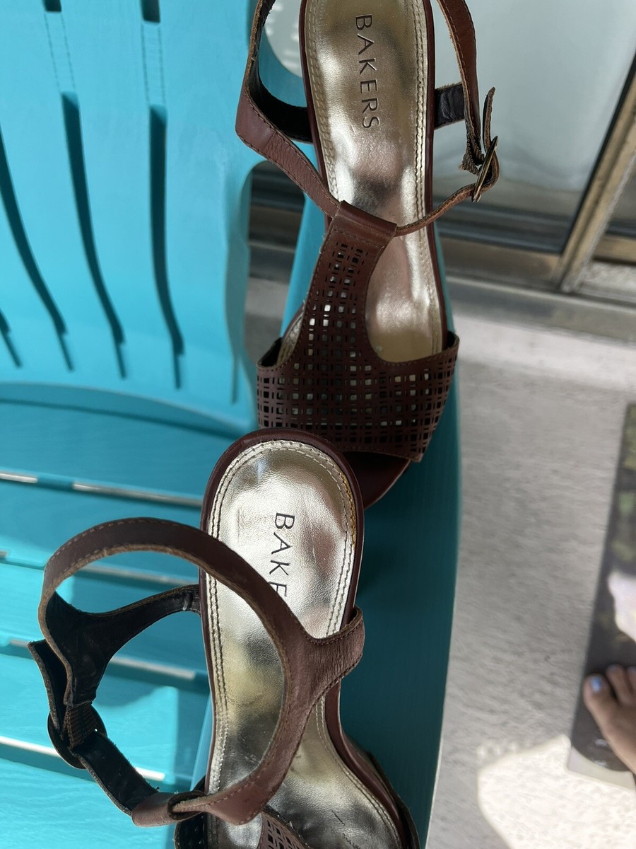 Top more than 141 bakers shoes latest kenmei.edu.vn