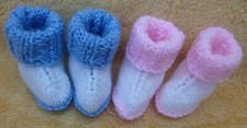 HAND KNITTED NEWBORN BABY UGG BOOTS BOOTIES BOOTEES PINK & BLUE - TWINS