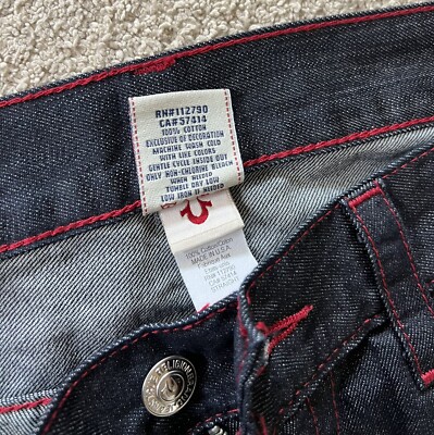 VTG True Religion World Tour Jeans Sneaker Big T Red Rope VTG True Religion World Tour Jeans Sneaker Big T Red Rope