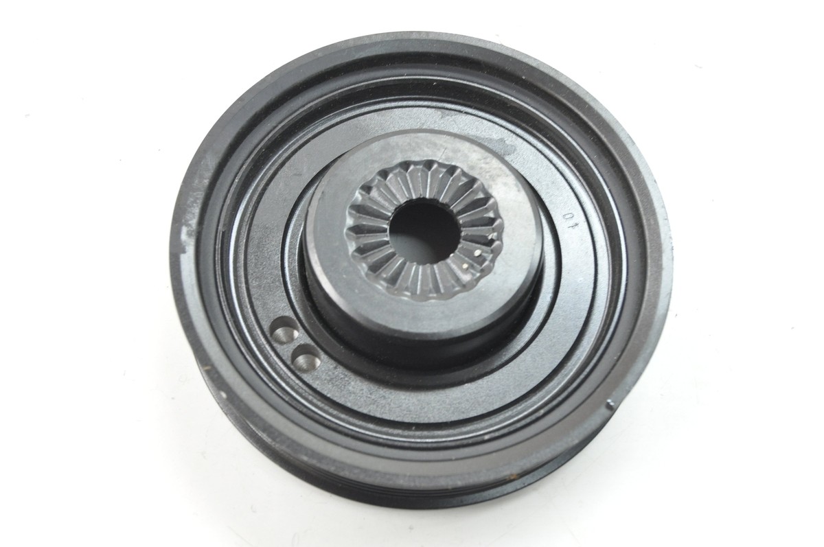 VW Golf Crankshaft Pulley 04C105243D mk7 1.4 TSI 2015 LHD 2376549  