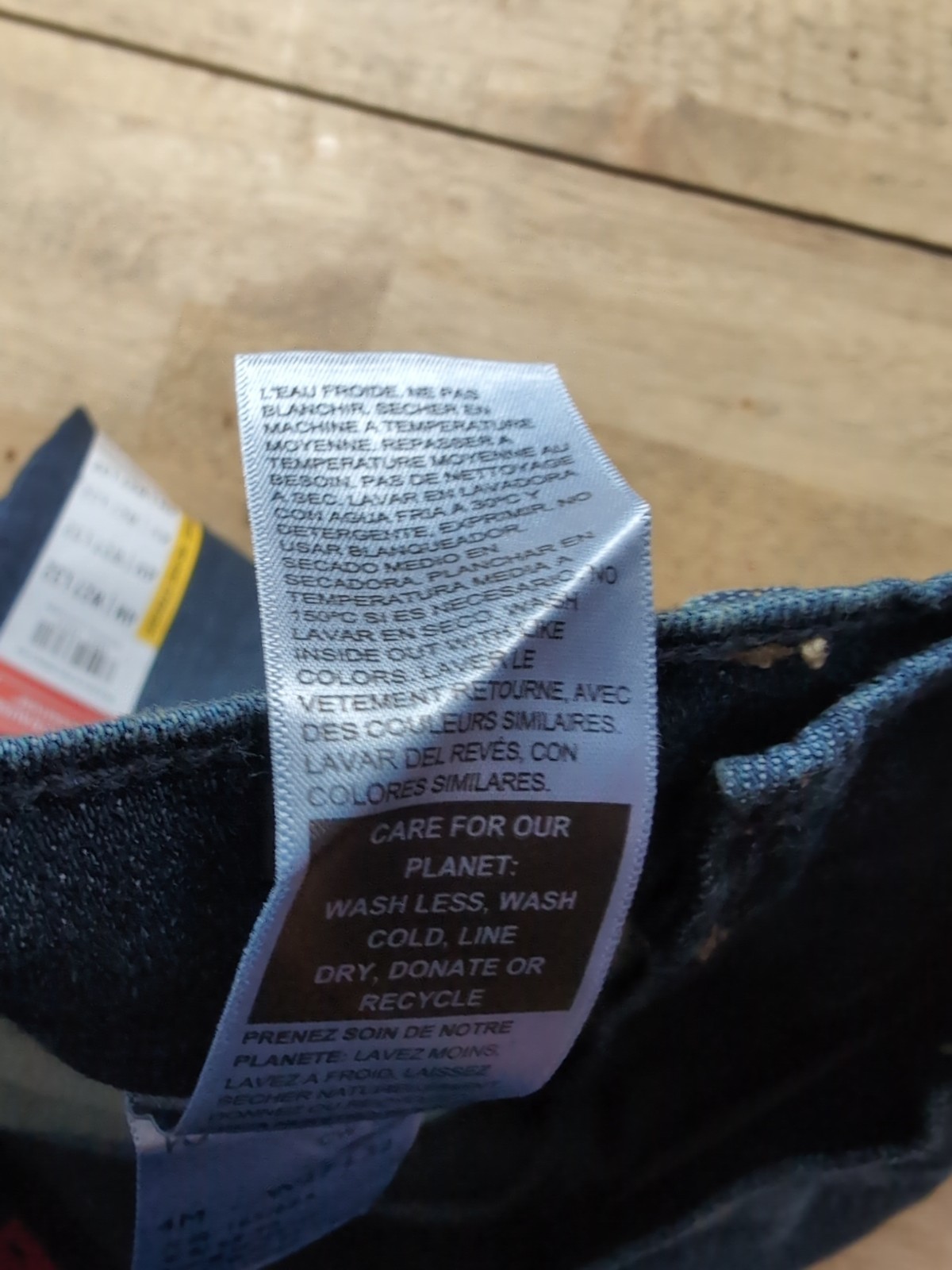 Signature by Levi Strauss Women's Mid Rise Straight Leg 4M Stretch Denim Jeans  thumbnail 12