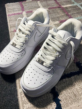 Nike Air Force 1 Low Top Sneaker Weiß Schnürung Unisex Erwachsene EU 41