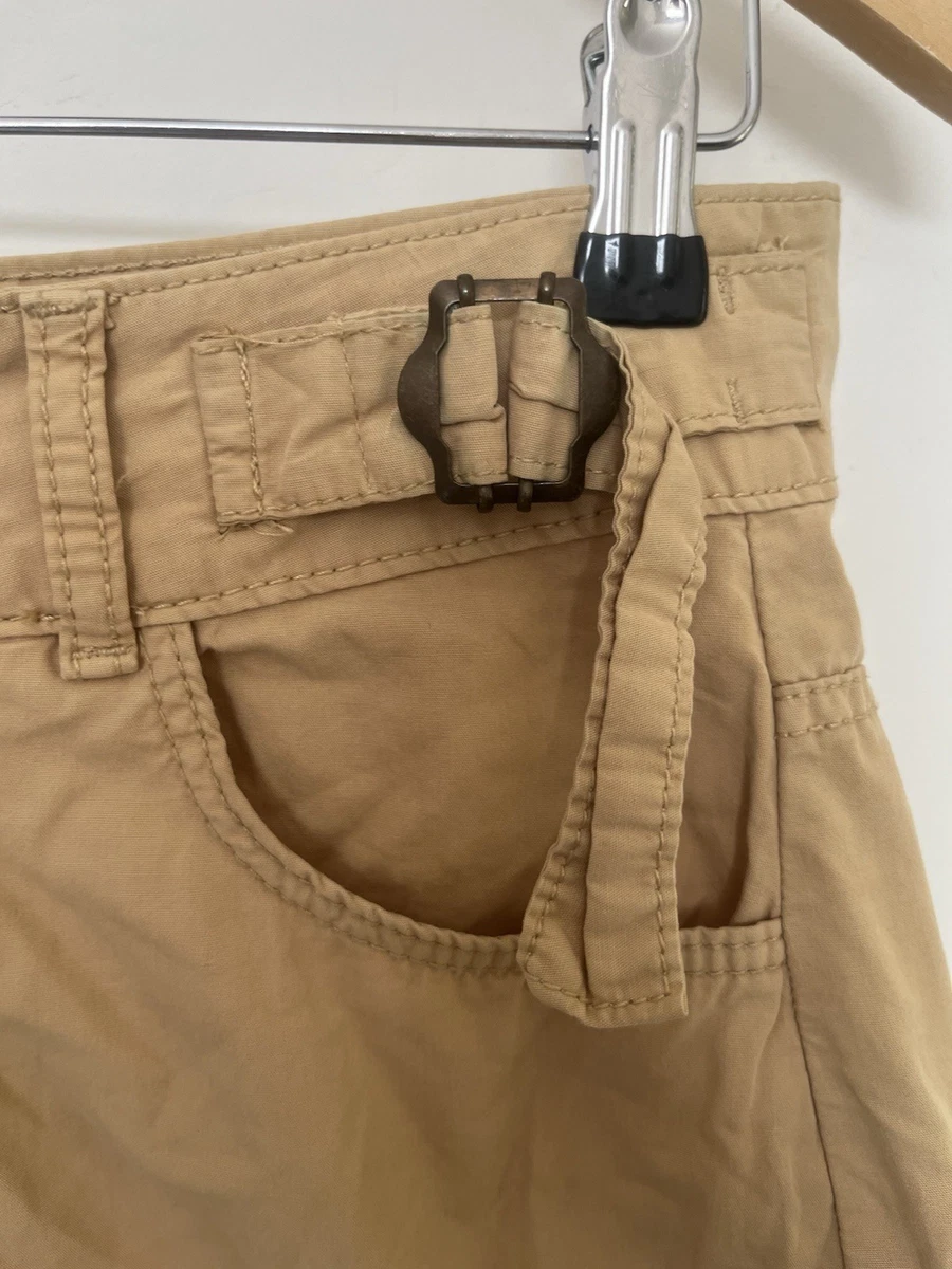 Minifalda Bershka Combat Cargo talla 8 en muy buena condición