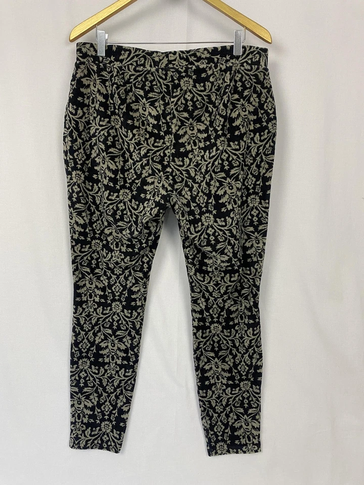 Lands End Sport Knit High Rise Corduroy Legging Womens Large Black Velour Floral - Image 4 of 4