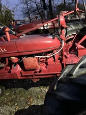 Farm all H&M Row Crop Tractor International Harvester ￼￼￼