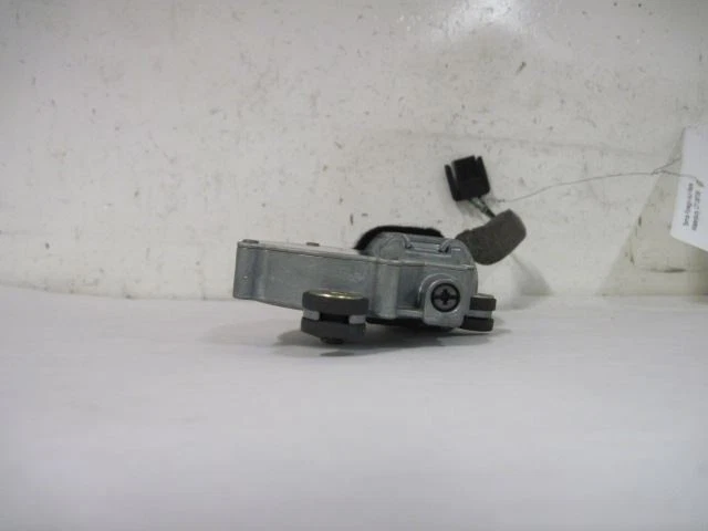 ДВИГАТЕЛЬ НА КРЫШЕ Volvo S60 2005 05 487695 - Изображение 4 из 4