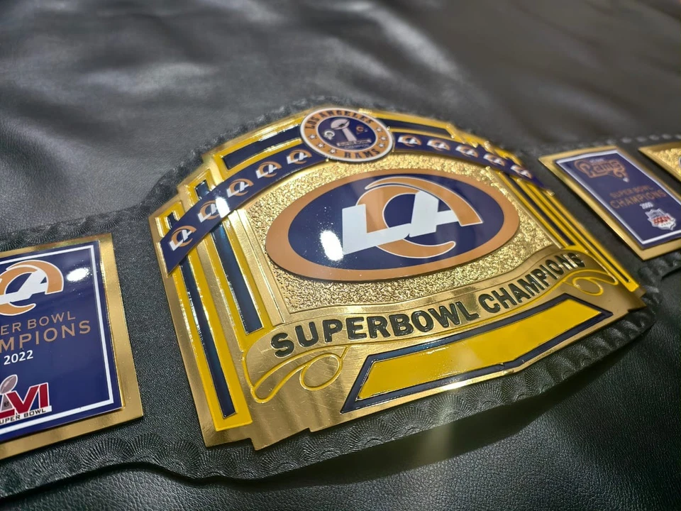 Cinturón Título Campeón NFL Super Bowl Los Angeles Rams 2MM Latón Talla Adulto Foto 2 de 4