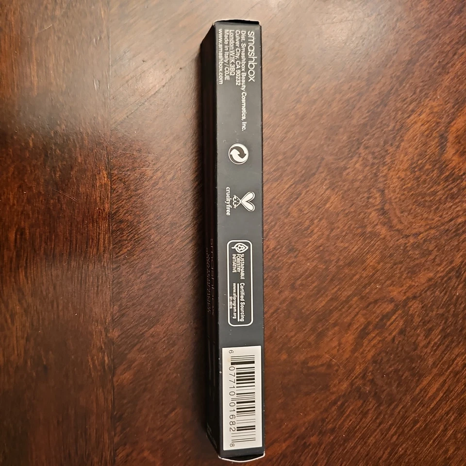 NUEVO EN CAJA Delineador de Sombra de Ojos Impermeable Smashbox en Figura Luminosa Foto 3 de 4