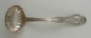 Sterling-Tiffany-amp-Co-RICHELIEU-oyster-ladle