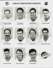 Press Photo Members of the 1994-95 Vancouver Canucks Ice Hockey Team - lra20616