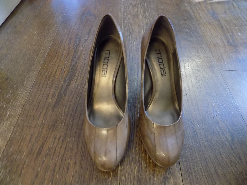 Moda Kimberly Latte marrón anguila cosida plataforma ligera zapatos de salón 3,5" tacones 8,5 Foto 2 de 4