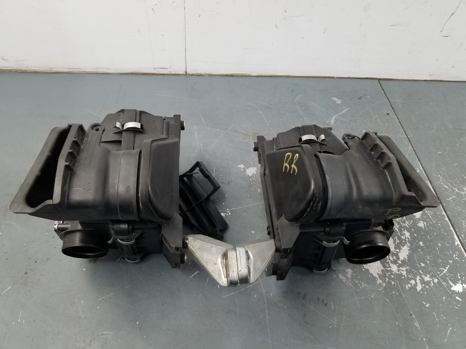 2021 Acura NSX Left / Right Air Cleaner Box Set #0029 V11
