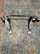 pearl double kick pedal. Bought it used, too big for my set. Good Condition.