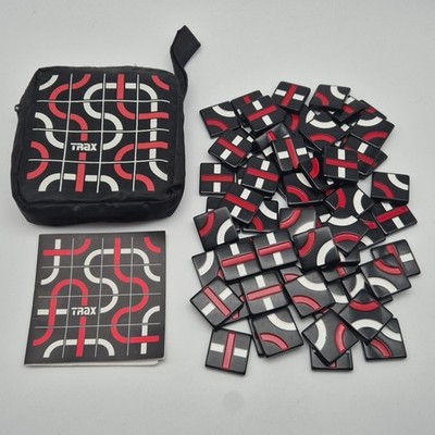 Trax Strategie Fliesenspiel Puzzle mit Reiseetui & Booklet