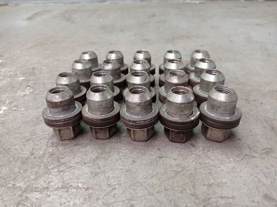 Wheel Nut Set for Land Rover Discovery III L319 2.7 Td 4X4 Foto 4 de 4