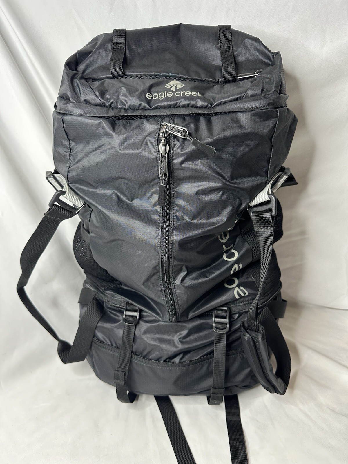Eagle Creek Gear Hauler 40L Carry On Luggage/Backpack Duffel Bag