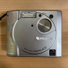 FUJIFILM FinePix40i compact digital camera, good condition