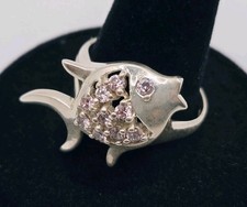 Sterling Silver Fish Shaped Statement Ring w/ Pink Gemstones Vintage 925 Silver