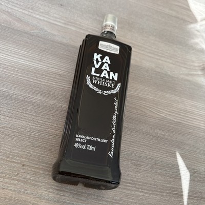 Kavalan - Distillery Select Single Malt Whisky (Old Bottling) 70cl
