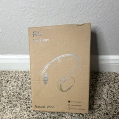 R8 Natural Wind Plus Bladeless Portable Neck Fan White Battery Powered
