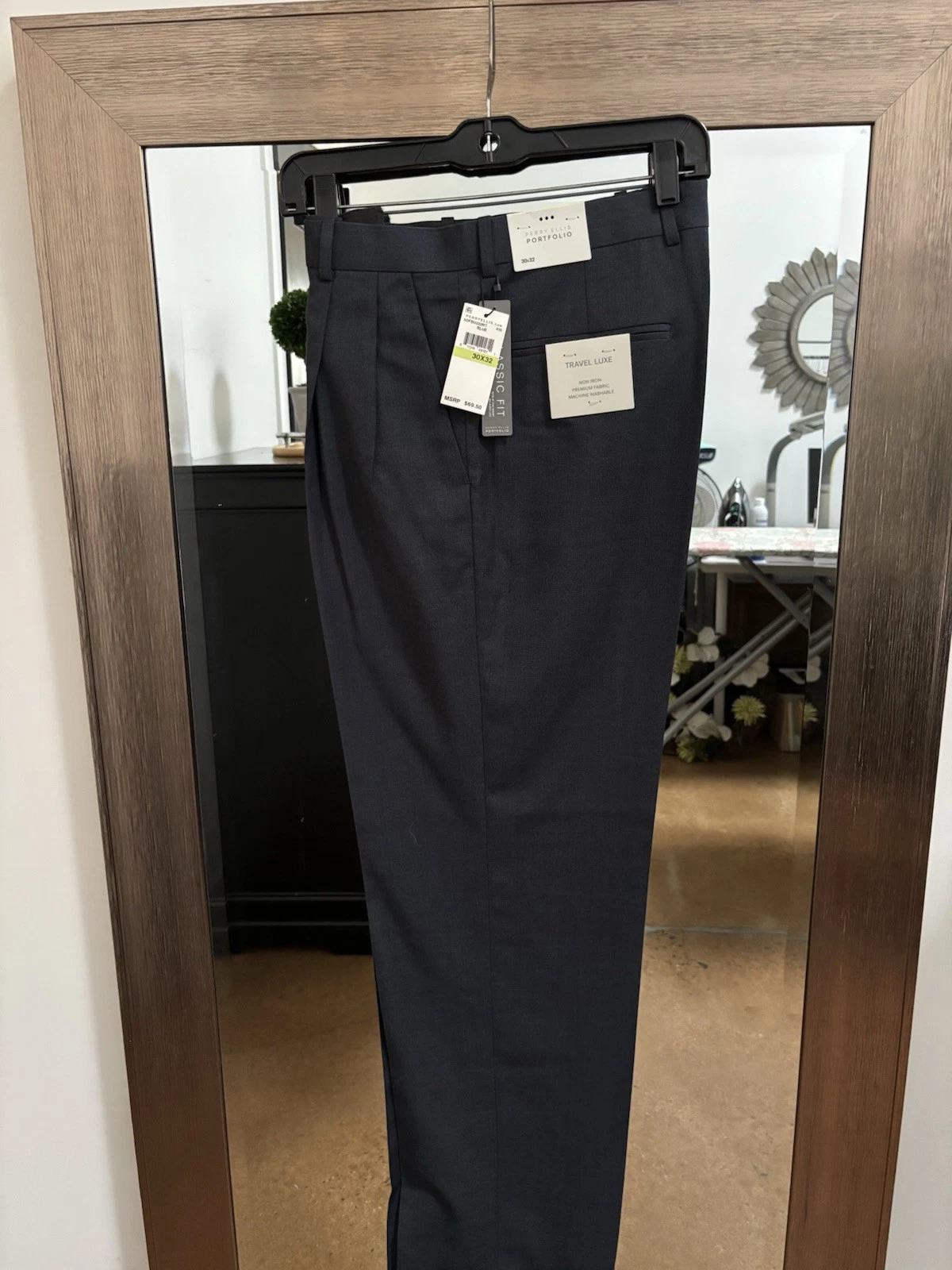 Perry Ellis Portfolio Travel Luxe Classic Fit Dress Pants Men’s 30x32 Navy Blue