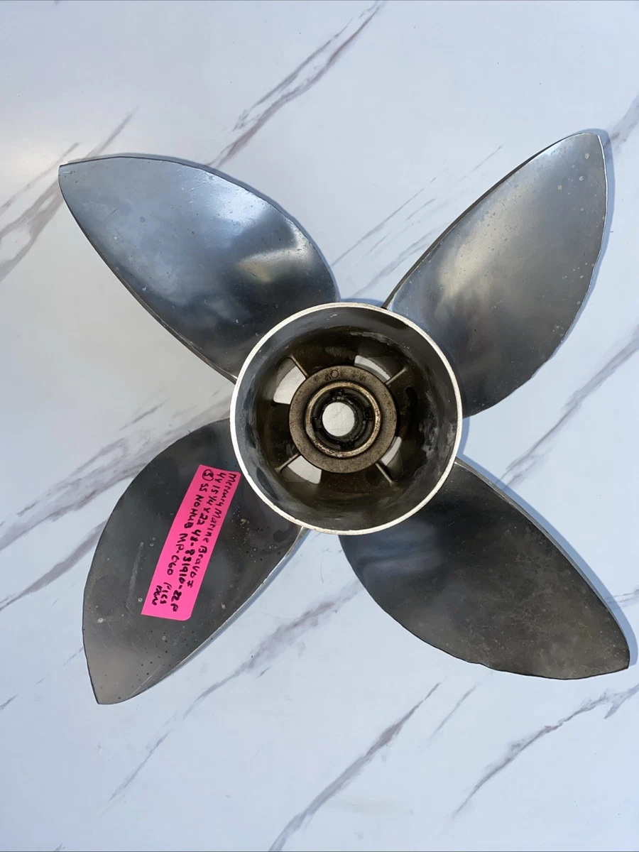 NEW Mercury Marine OEM Mirage Plus Propeller 15.75 x 15