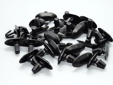 10 Türdichtung Befestigung Clips für Peugeot 206 406 307 807 Renault Laguna