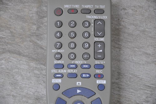 Panasonic NV-SJ220 B-S VHS VCR Video Cassette Recorder Player + Remote WORKING - Picture 7 of 14