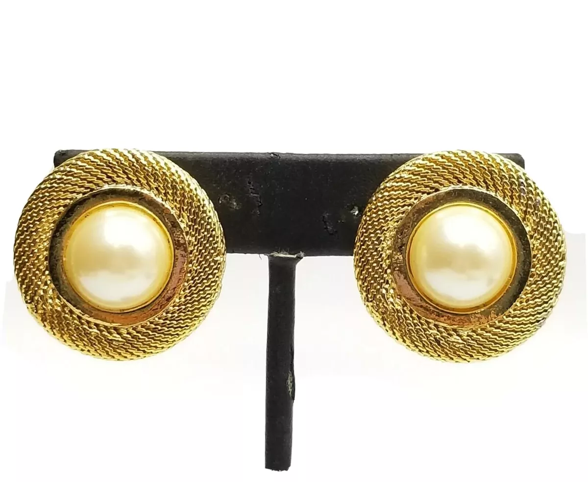 Les bernard clip earrings deals