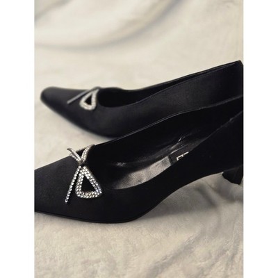 Vaneli Black Satin Pumps Size 7.5 N With Rhinestone Bow