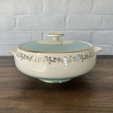 VTG Homer Laughlin Gold Crown Vegetable Server 8” Turquoise 50s Lifetime Co Aqua