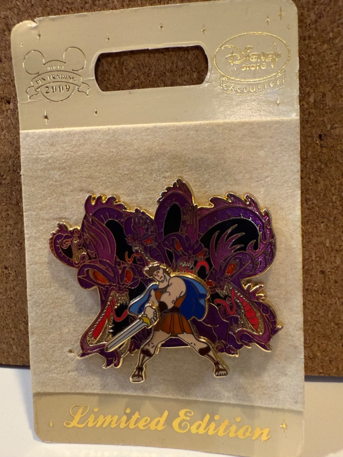 Disney Pin - UK Europe - Limited Edition LE 1000 - Hercules & Hydra