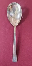 #340) WM Rogers MFG Co. Original Rogers Silver Plate Serving Spoon Vintage
