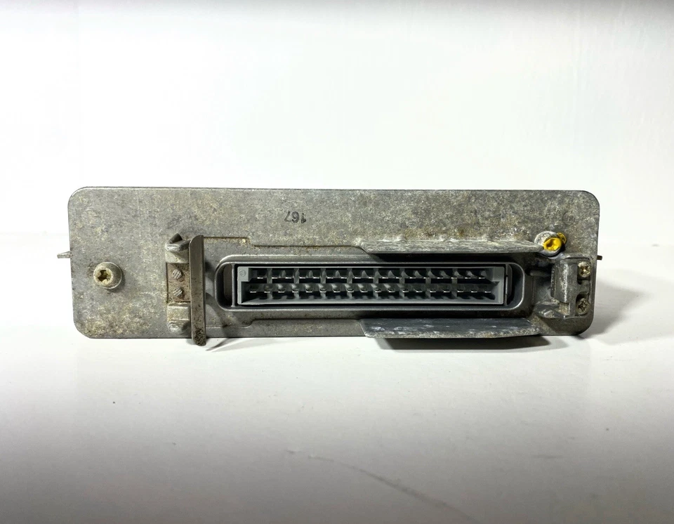 91-98 Audi 90 Cabriolet ABS Módulo de Computadora Control Trac 4A0 907 379 F Foto 4 de 4