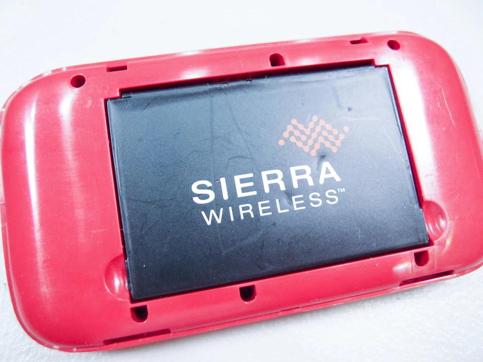 Netgear Mingle wifi hotspot AirCard 778S; FreedomPop Virgin Mobile; 2 batteries - Image 3 of 4