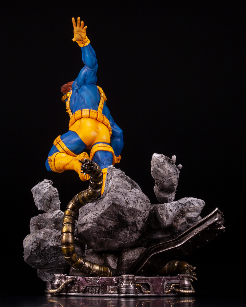X-MEN マグニートー バスト スタチュー フィギュア X-MEN マグニートー バスト スタチュー フィギュア - メルカリ