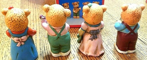 1993 Artmark Fine Porceline Bisque Bears item number 51859 - Picture 5 of 7