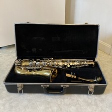 Bundy II Saxophone w/ Case USA The Selmer Company Musical Band READ DESCRIPTION