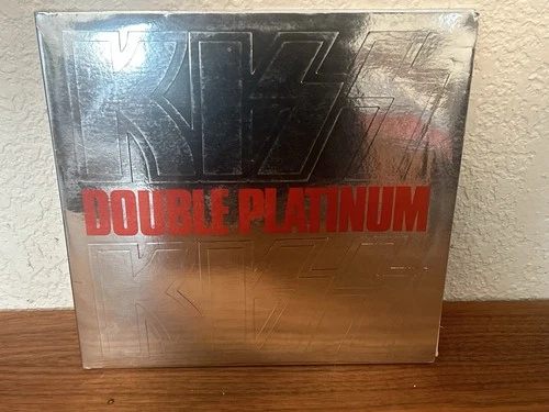 KISS Double Platinum Original 1978 US Press Vinyl LP Gatefold Embossed Sleeve