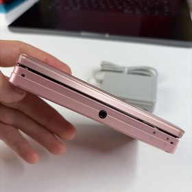 Nintendo 3DS Handheld Video Game Console Pink CTR-001 (USA) W Charger