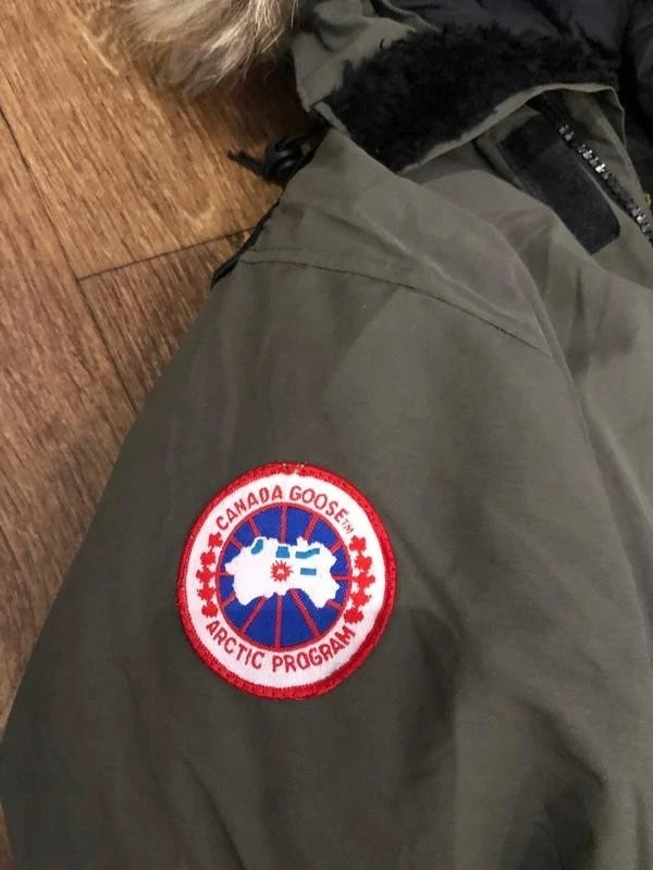 Canada Goose Heli Arctic Parka 8502MR Olive Green Down Jacket Fur Trim - Image 2 of 4