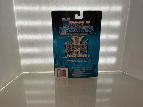 Muscle Machines Jesse James West Coast Choppers 2004 Dodge Ram Flames 1:64 - Picture 2 of 2
