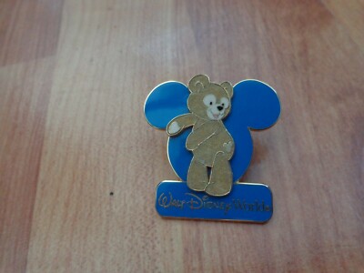 DISNEY WDW PIN TRADING BLUE MICKEY HEAD TEDDY DUFFY BEAR 2005 PIN BADGE L.E