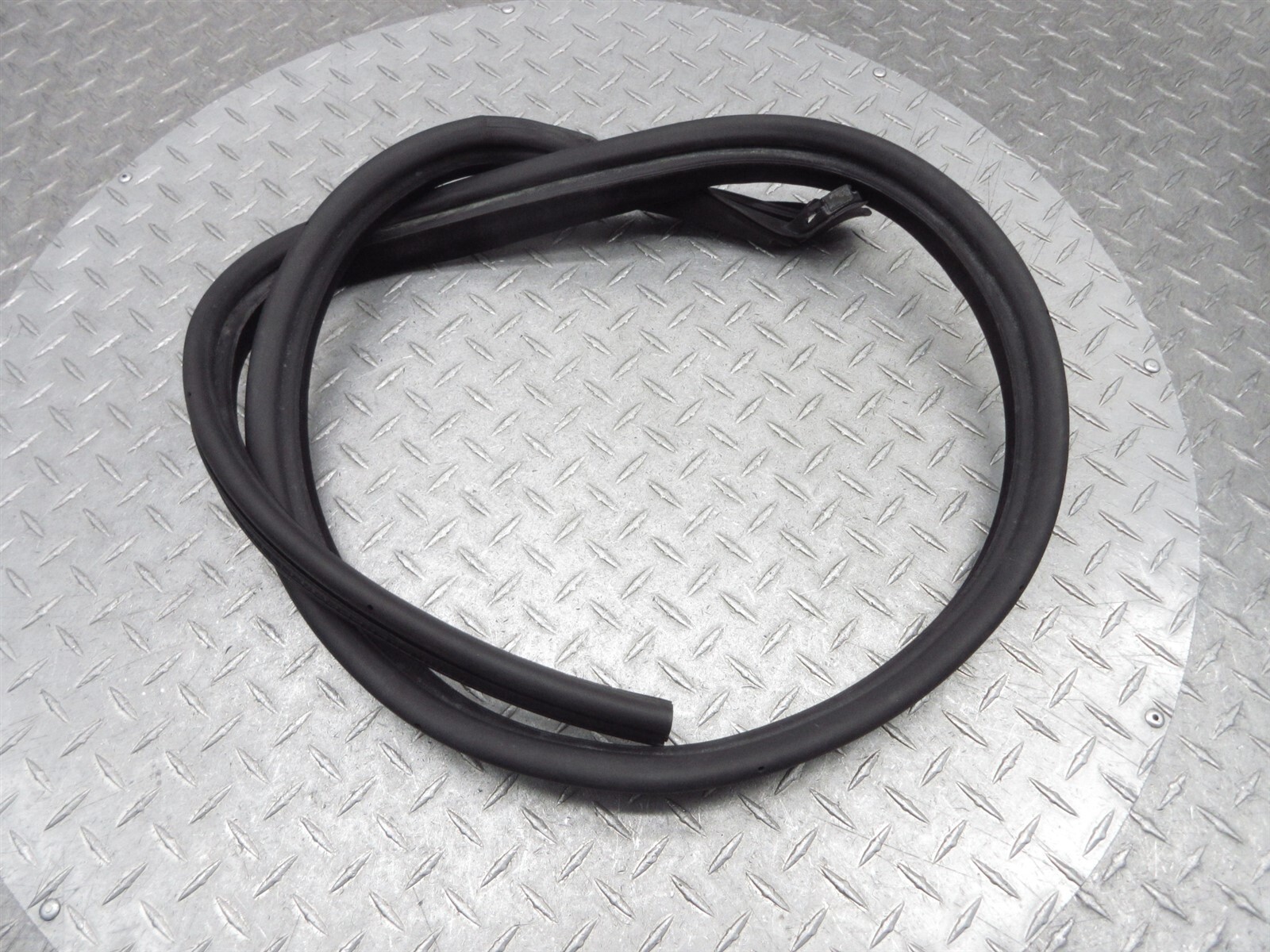 2008 Ferrari F430 Spider Roof Top Weather Strip Seal Gasket Liner